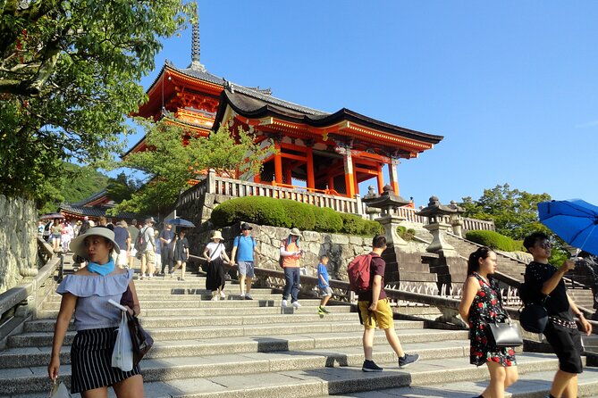 kiyomizudera-higashiyama-and-yasaka-shrine-guided-walking-tour