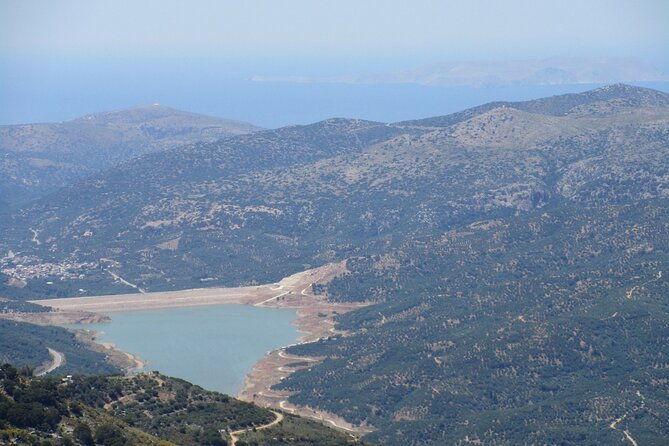 knossos-lasithi-plateau-villageszeuss-landolive-oil-factory