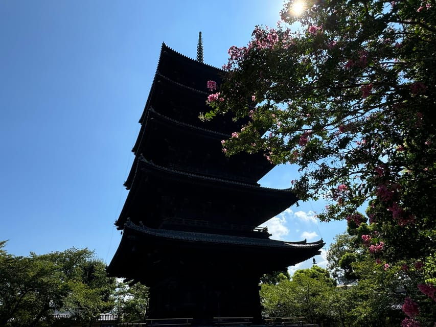 kyoto-guided-tour-of-toji-temple-with-5-story-pagoda