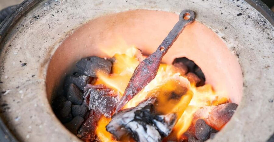 kyoto-ninja-weapon-making-class-at-a-historic-mansion