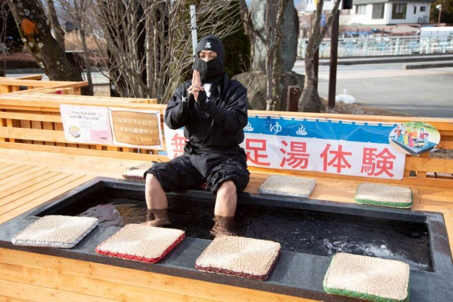 lake-kawaguchi-from-tokyo-express-bus-oneway-roundway