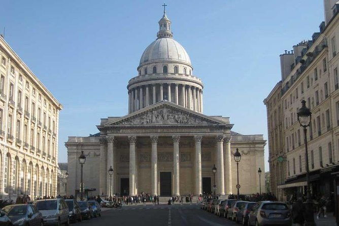 latin-district-2-hour-private-tour-from-the-middle-ages-to-midnight-in-paris