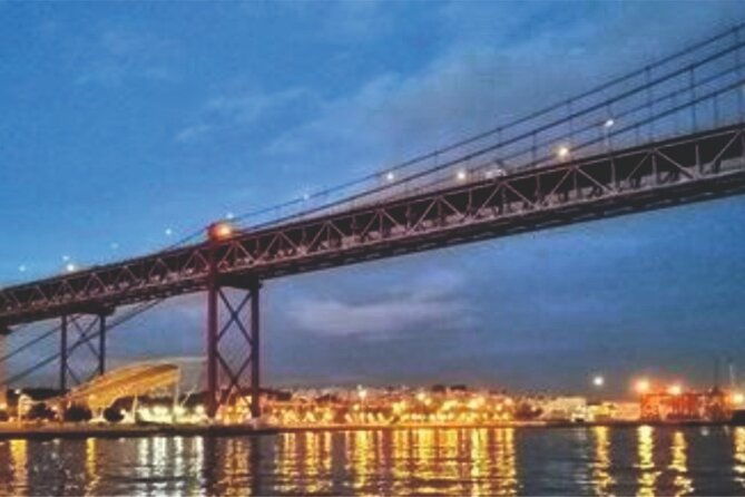 lisbon-sail-cruise-at-night-with-wine