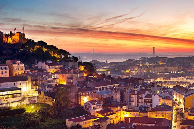 lisbon-small-group-sightseeing-city-tour-with-transportation