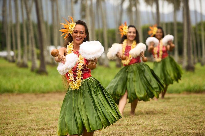 Luau Ka Hikina Admission Ticket With Dinner and Lei Greeting