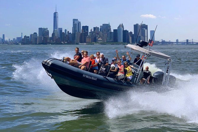Manhattan Adventure Sightseeing Boat Tour - Departing MIDTOWN