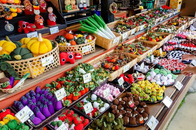 ouchijuku-6hr-private-tour-with-licensed-guide-and-vehicle