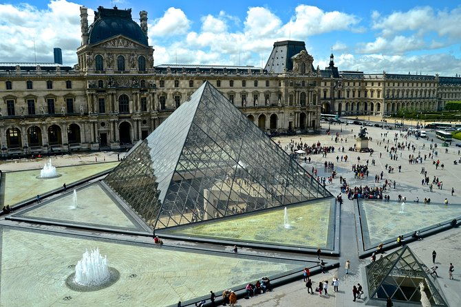 paris-in-a-day-with-louvre-museum-and-seine-river-cruise-tickets
