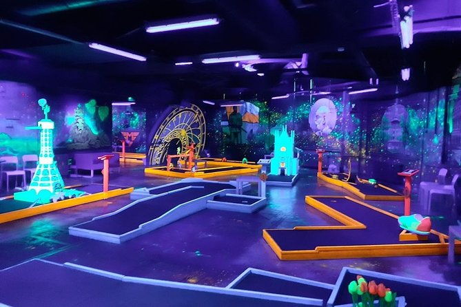 prague-black-light-mini-golf-and-games-tour-including-free-drinks