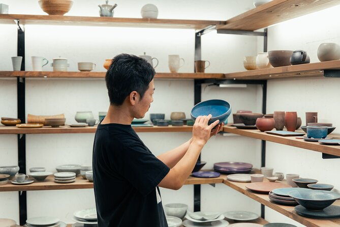 private-3-hour-kyoto-pottery-tour-with-innovative-ceramic-artist