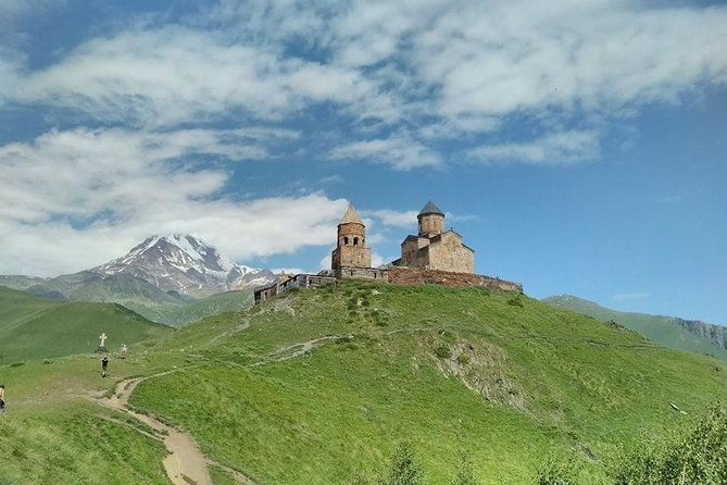 private-day-trip-to-gudauri-and-kazbegi-from-tbilisi-via-jvari-and-mtskheta