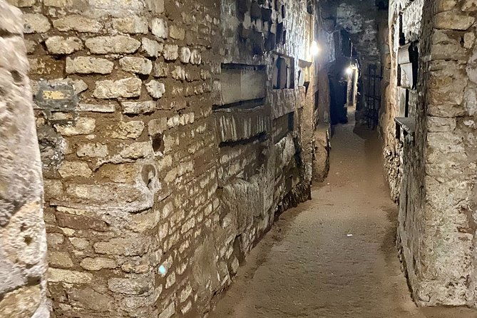 private-express-tour-of-roman-catacombs-with-transfer