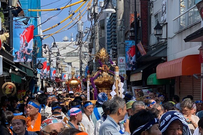 private-home-visit-style-tour-in-yanaka-with-local-experience