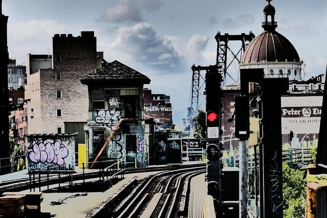 Private NYC Walking or Biking Tour in German