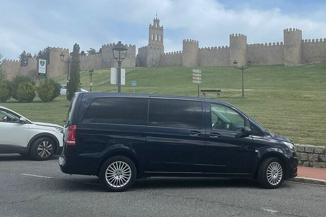 private-shuttle-transfer-from-city-centre-to-airport