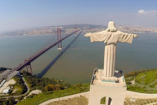 private-tour-for-1-to-8-people-cristo-rei-palmela-setubal-arrabida-sesimbra