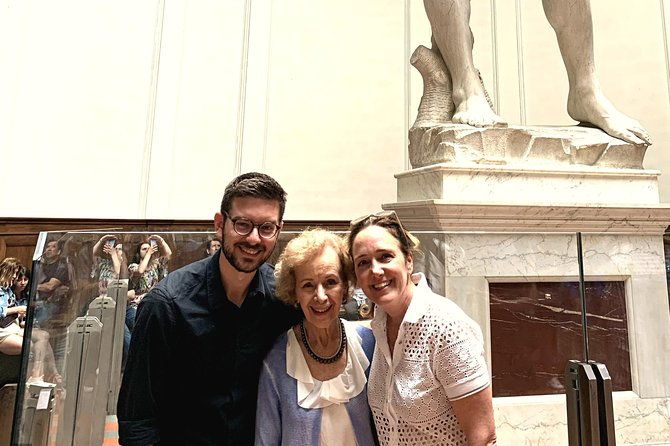 private-tour-skip-the-line-accademia-gallery-and-michelangelos-david-tour