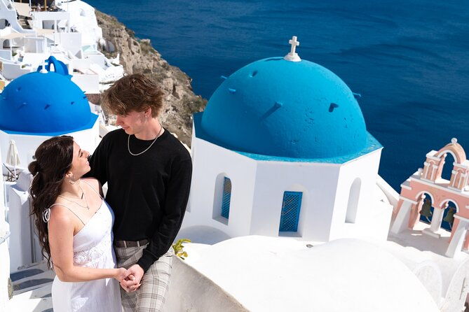 santorini-highlights-private-tour-6-hours-pick-up-included