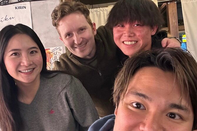 shinjuku-after-dark-bar-hopping-adventure