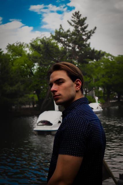 shoot-photo-at-tokyo