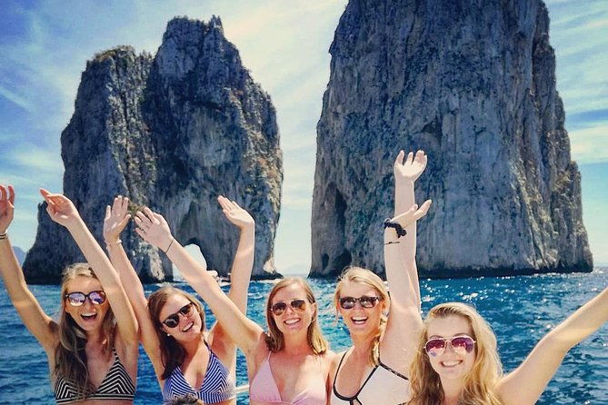small-group-boat-day-tour-cruise-from-sorrento-to-capri