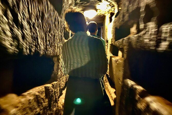 small-group-express-tour-of-roman-catacombs-with-transfer