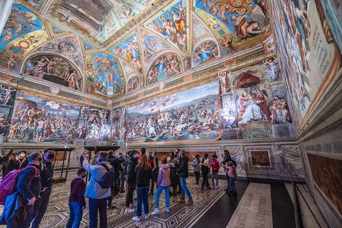 small-group-tour-of-vatican-museums-sistine-chapel-and-basilica-2