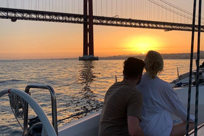 sunset-boat-tour-in-lisbon-with-wine