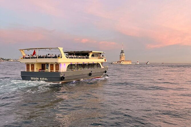 sunset-cruise-with-stop-along-asia-discover-istanbuls-bosphorus