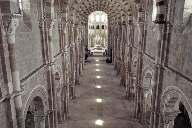 the-basilica-of-vezelay-unveiled-journey-through-the-basilica