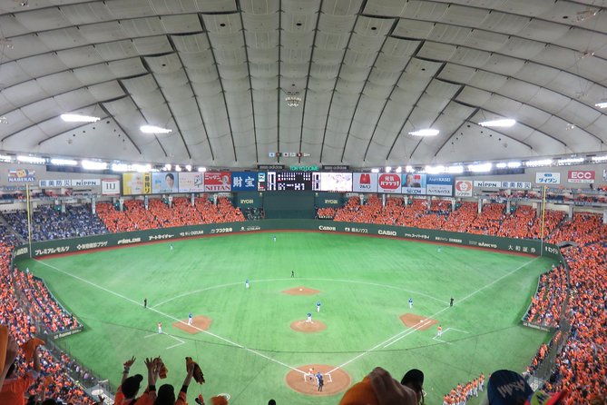 tokyo-baseball-yomiuri-giants-match-tour-english-speaking-guide