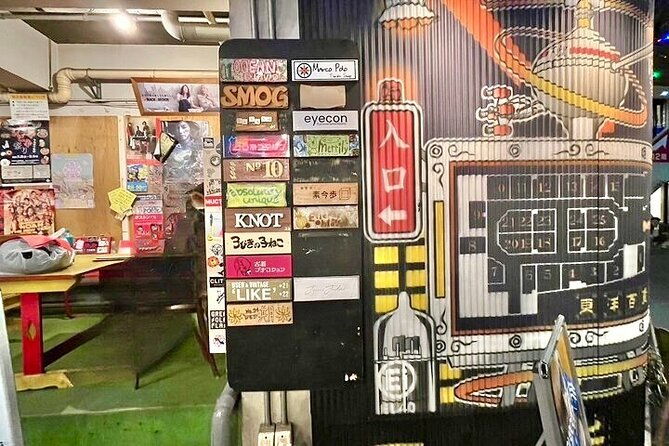 tokyo-private-vintage-shopping-tour-in-a-town-of-youth-culture