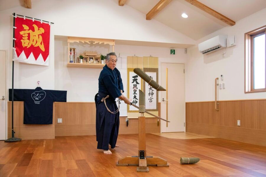 tokyo-samurai-sword-academy-in-the-hometown-of-last-samurai