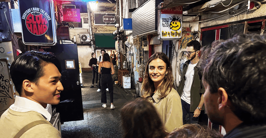 tokyo-shinjuku-night-walking-tour-secret-backstreets