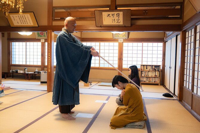 tokyo-zen-meditation-at-private-temple-with-monk