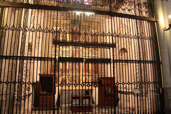 toledo-half-day-tour-with-cathedral-st-tome-church-synagoge