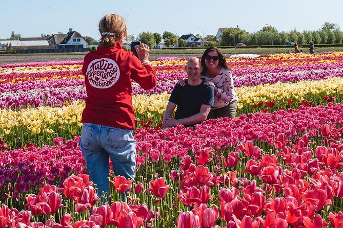 tour-to-giethoorn-and-keukenhof-tulip-fields-from-amsterdam