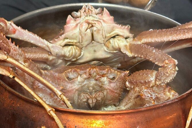 tsukiji-fish-market-tour-buy-fish-to-eat-at-hidden-home-kitchen