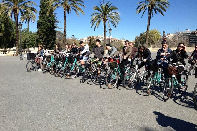 valencia-city-sights-bike-tour
