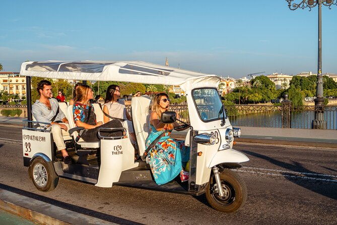 welcome-tour-to-seville-in-private-eco-tuk-tuk