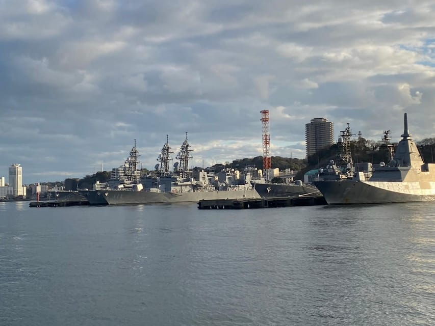 yokosuka-uninhabited-island-and-naval-port-cruise