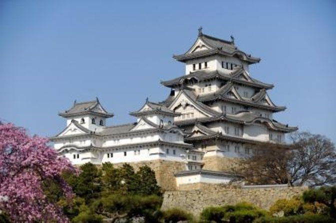 2-5-hour-private-history-and-culture-tour-in-himeji-castle