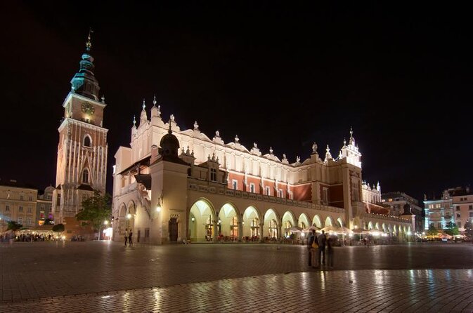 2-hour-city-walking-tour-in-creepy-krakow