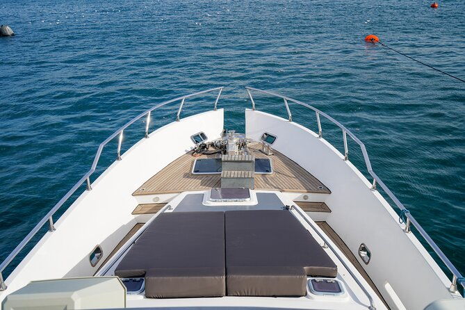 2-hours-private-yacht-cruise-on-bosphorus