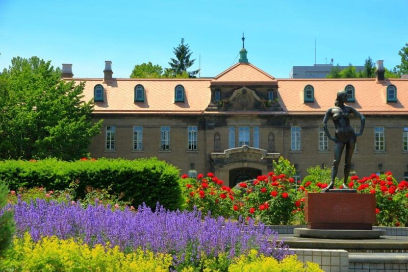 1-day-walking-tour-in-sapporo-historical-sights-of-sapporo