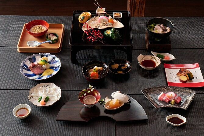 4-hours-quick-layover-tour-to-sake-brewery-gastronomy-from-nrt