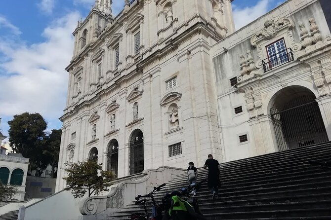 7-hills-and-14-viewpoints-lisbon-e-bike-tour
