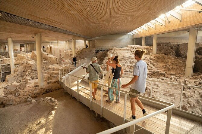akrotiri-guided-tour