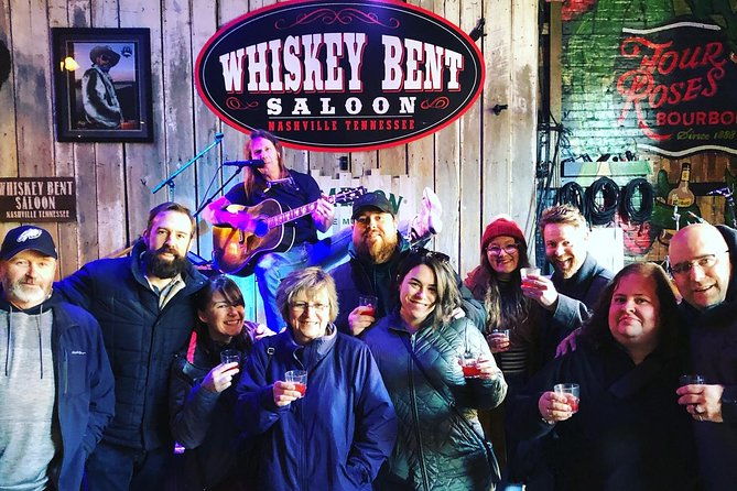 all-inclusive-pub-crawl-with-moonshine-cocktails-and-craft-beer
