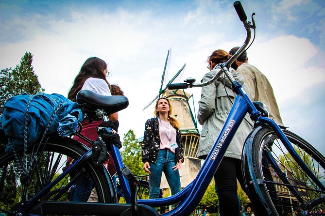 amsterdam-small-group-bike-tour-with-canal-cruise-drinks-cheese